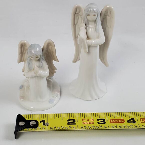 Set of 2 Flavia Angel Wall Figurines – 1992 – Praying & Flute - Picture 2 of 6